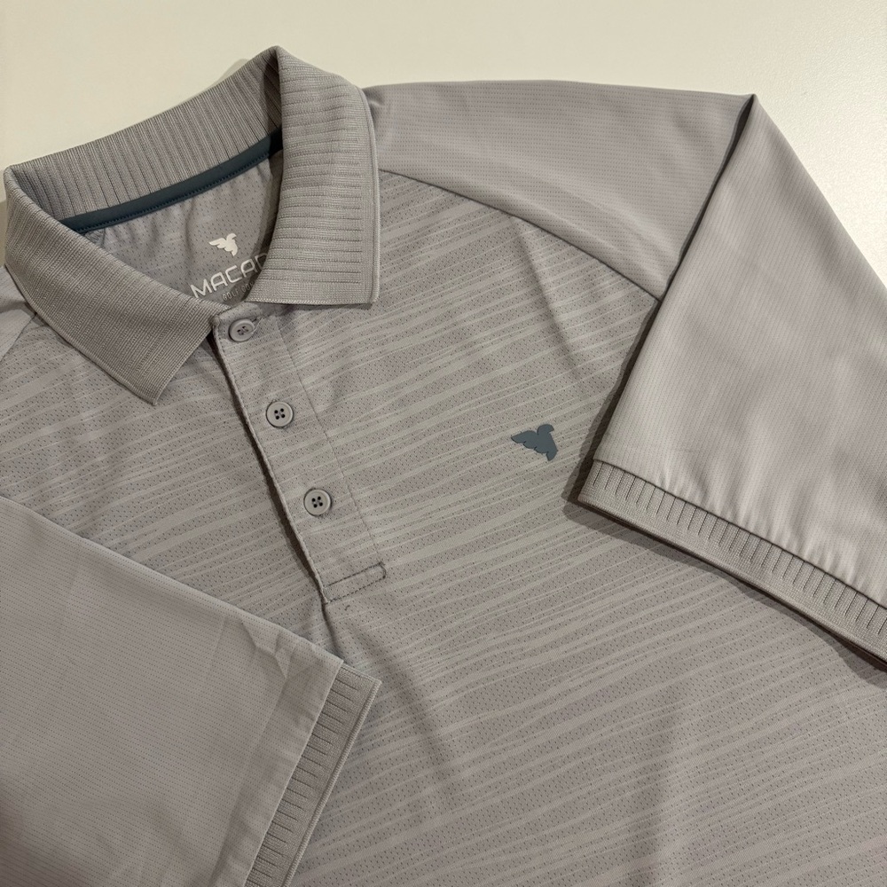 Macade Chase Grey TX Tour Shirt Size L Golf Stretch